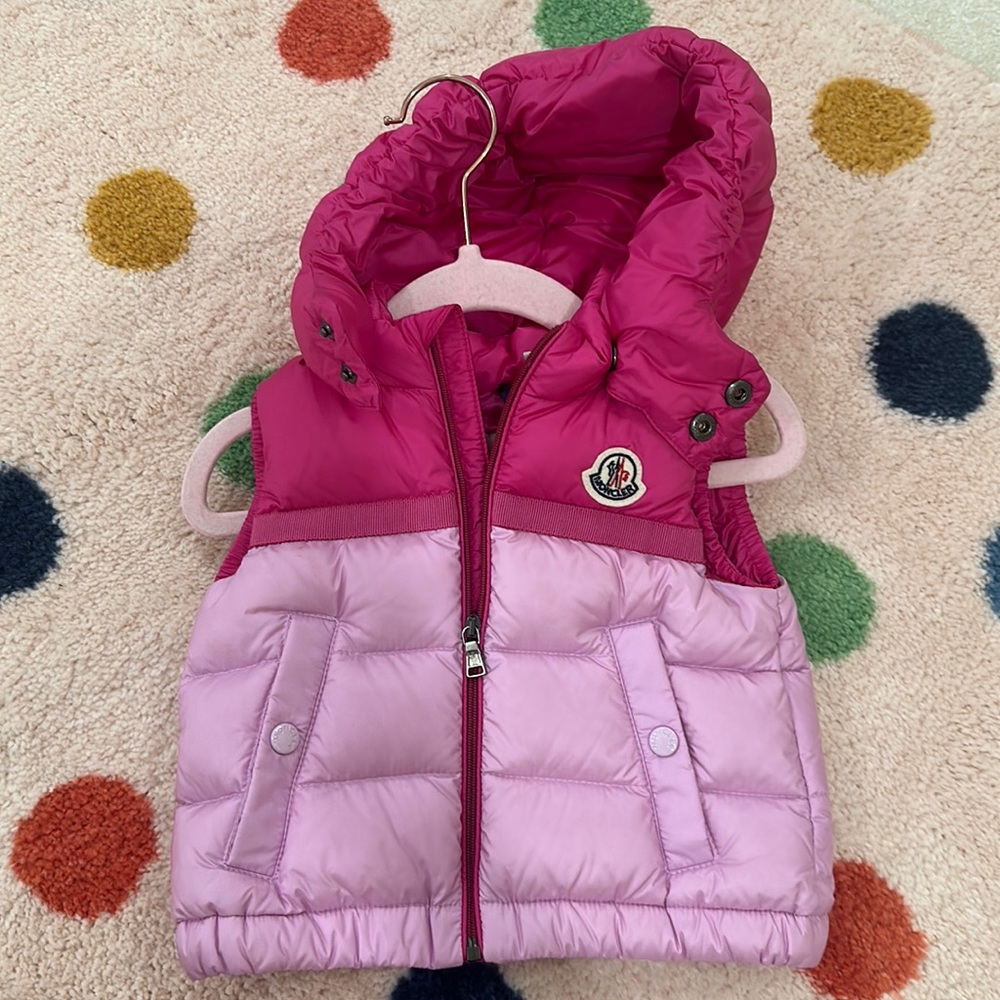 Moncler baby 6-9 months vest